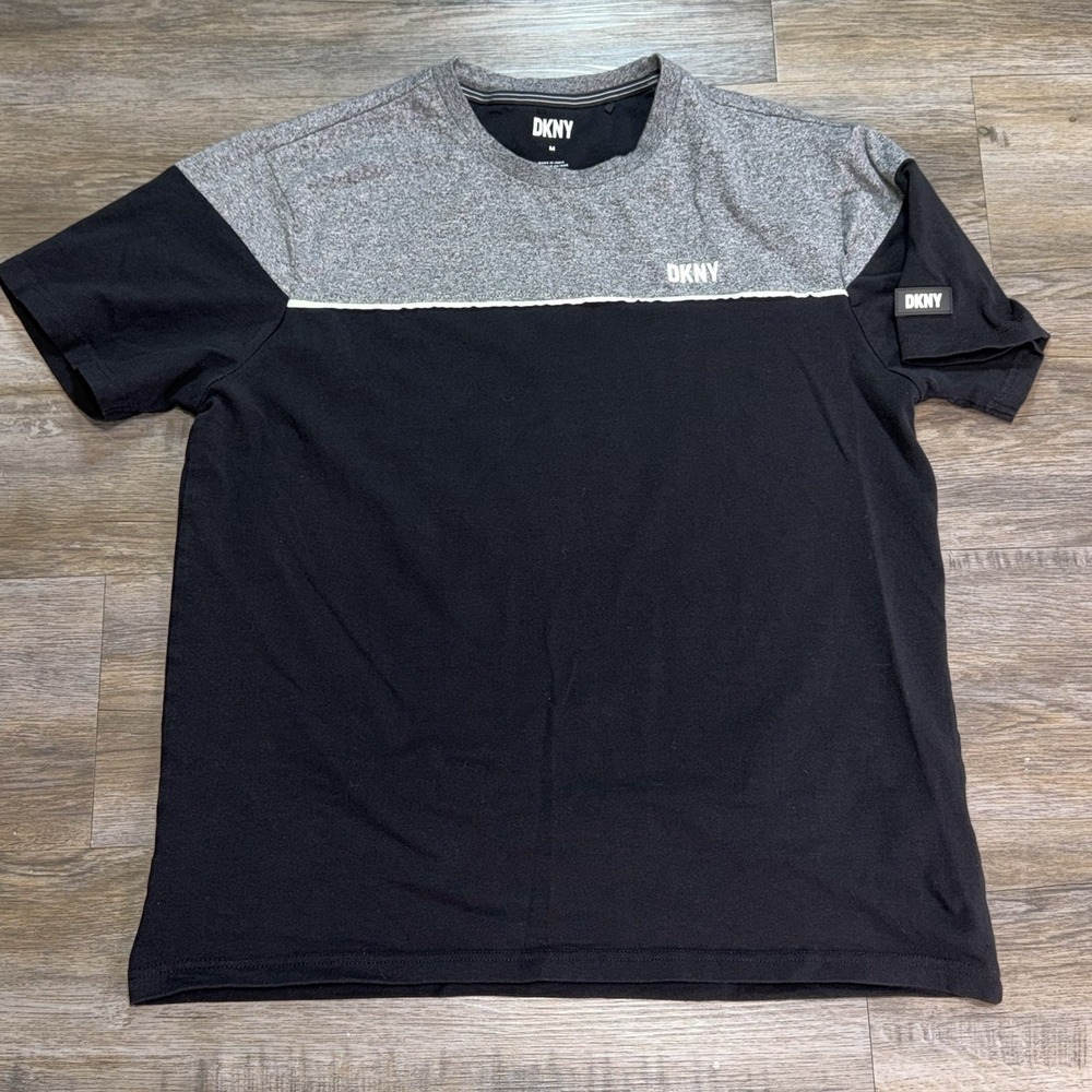 DKNY Short-Sleeve Black Gray ColorBlock Shirt Mens Medium White Stripe Logo